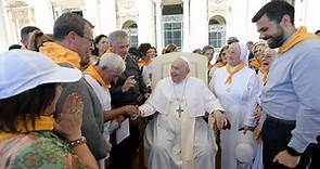 Il Papa: non saremo giovani per sempre, ma la vecchiaia ci prepara all'eternità - Vatican News