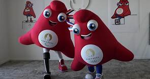 2024巴黎奧運倒數一年　法國在台協會秀吉祥物「弗里吉」與這台灣地標合照-風傳媒