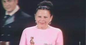Ruth Gordon Wins Supporting Actress: 1969 Oscars