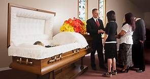 Family Line Up for a Funeral: Correct Order & Etiquette | LoveToKnow