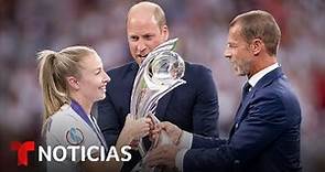 El príncipe William celebra el triunfo de Inglaterra en la Eurocopa Femenina | Noticias Telemundo