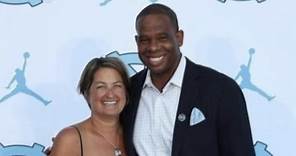 Was Is Wrong For UNC Basketball Coach Hubert Davis To Say He's "Proud" His Wife Is White? | RSMS