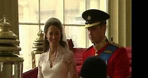 Llegada al Palacio de Buckingham de Guillermo y Catherine - Vídeo Dailymotion