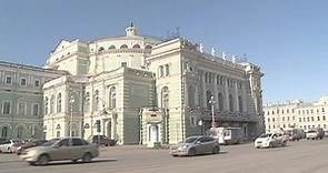 Dietro le quinte al Teatro Mariinsky di San Pietroburgo, emblema della cultura russa - life