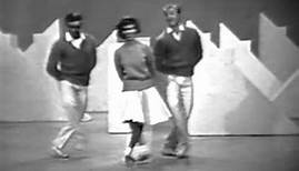 Nancy Sinatra 1961 - I'm Walkin'