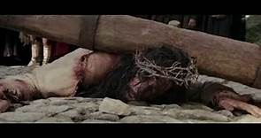 BEN HUR - Clip Judah ayuda a Jesus en la crucifixión