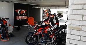 Jeremy McWilliams - Warm Up And Start - KTM Super Duke R