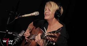 Shawn Colvin - "Sunny Came Home" (Live at WFUV)