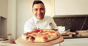 Pizza napoletana fatta in casa: la ricetta di Davide Civitiello