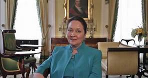 Cecilia Abbott, Greg’s Wife: 5 Fast Facts You Need to Know