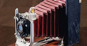 Chi ha inventato la prima macchina fotografica della storia?