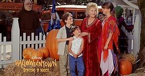Primo viaggio a Halloweentown! 😱 | Halloweentown - Streghe si nasce 🎃 | Disney Channel