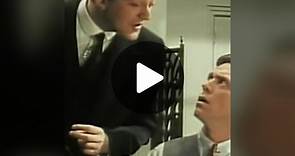 Today marks 30 years since Irving Berlin’s ‘Puttin’ On The Ritz’ featured in this 1993 episode of UK comedy-drama Jeeves and Wooster, starring Stephen Fry and Hugh Laurie 🎬 ITV #IrvingBerlin #Songwriter #Comedy #Sitcom