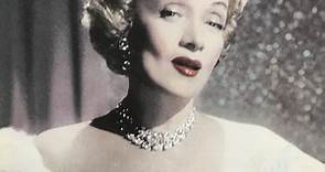 Marlene Dietrich - Live At The Cafe De Paris