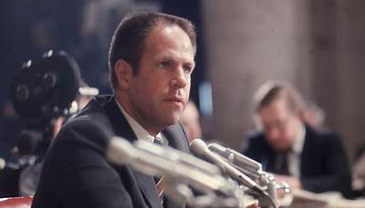 Nixon Officials Caught in Watergate Scandal