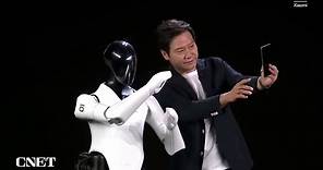 Watch CyberOne Humanoid Robot Demo with Xiaomi CEO