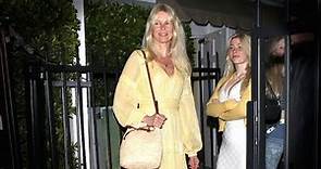 Claudia Schiffer Goes Makeup Free For Dinner With Her Daughters At Giorgio Baldi