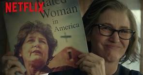La mujer más odiada de Estados Unidos | Tráiler principal | Solo en Netflix