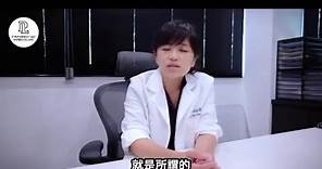 【EP34】改善更年期症狀，婦科醫師告訴妳如何緩解。 台灣婦女大約在45到55歲這段時間，卵巢功能開始衰竭，月經次數逐漸減少，變得不規則，最後出現不再有月經的停經現象，也就是所謂的更年期症候群。更年期症候群包括熱潮紅、陰道乾澀、失眠、易怒心情低落等症狀，怎樣才能緩解更年期症狀呢？讓專業的婦科醫師來為您解答。 影片連結》https://youtu.be/VRZ_VBnYSQ4 每星期三定時更新影片！ 記得「訂閱」加「開啟小鈴鐺」喔！ 訂閱Youtube頻道》https://www.youtube.com/channel/UCYPqwAslnb_2i44ID7hDoCA #更年期 #熱潮紅 #停經 #月經 #失眠 #劉教授婦產科 #黃佩慎 #劉偉民 #婦產科 #婦科 | 劉教授婦產科