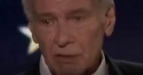 Harrison Ford se emocionó hasta las lágrimas sobre el escenario