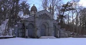 Vanderbilt Mausoleum Staten Island New York Some History In The Snow Moravian Cemetary