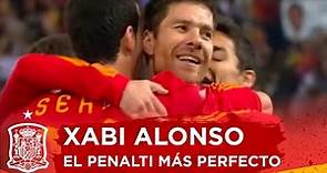 Xabi Alonso o el penalti más perfecto del fútbol