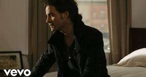 Pat Monahan - Two Ways To Say Goodbye (Video)