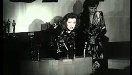 Greer Garson recieves the Oscar for Best-Actress at it's 15th Ceremony 1942.mpg