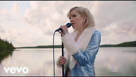 Carly Rae Jepsen - The Sound (Live In Lapland, Finland)
