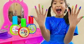 Wendy Pretend Play Painting Nails w/ LOL Surprise Nail Beauty Salon Makeup Toys