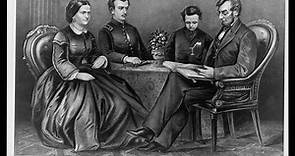 Mary Todd Lincoln's Ghost Sightings and Séance