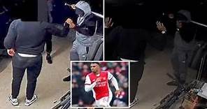 Arsenal, il difensore Gabriel lotta con i ladri e sventa la rapina - Corriere Tv