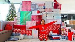 TIANA AND FAMILY OPENING CHRISTMAS PRESENTS!! 2018 Special