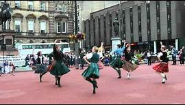 Scottish folk dance: Strathspey & Tulloch