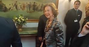 La reina emérita Doña Sofía llega a Oviedo para asistir a los Premios Princesa