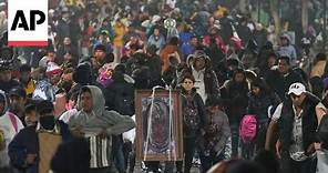 Thousands gather in Mexico City’s Basilica of Our Lady of Guadalupe