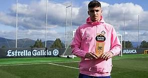 Gabri Veiga recibe su tercer Premio Estrella Galicia de la temporada: "Estoy orgulloso"