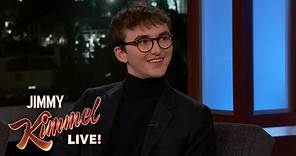 Isaac Hempstead Wright on Game of Thrones Spoilers & Bran's Creepy Stare