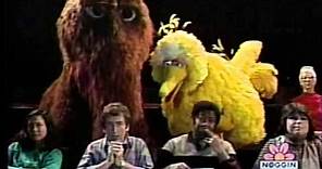 Classic Sesame Street - Going To the Movies