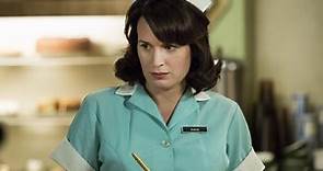 Mad Men’s Elizabeth Reaser on the Waitress, Auditioning for the Part, and the Fan Reaction