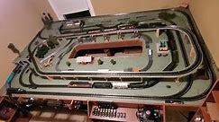 Really Cool Lionel O Gauge 12'x8' Layout w/double reverse or 3 loops