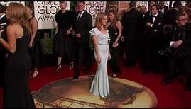 Jennifer Jason Leigh Fashion - Golden Globes 2016