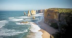 Travel guide to the 12 Apostles - Tourism Australia