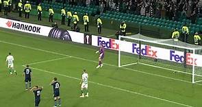Fraser Forster saves Celtic in the last minute! 🧤