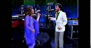 Sergio Mendes, Joe Pizzulo & Leeza Miller "LIVE" 1983