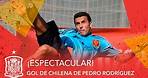 Espectacular gol de chilena de Pedro Rodríguez en el entrenamiento de la Selección española