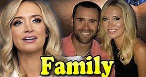 Kayleigh McEnany Family With Daughter and Husband Sean Gilmartin 2020