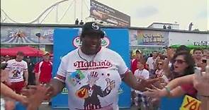 'Badlands' Booker Busts A Move At The 2015 Nathan's Hot Dog Eating Contest | ESPN Archives