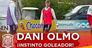 Golazos de Dani Olmo en el entrenamiento de la Selección española en Ámsterdam