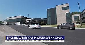 Students, parents walk through new Bellevue high school